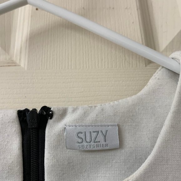 🌷3 for$25🌷Suzy Shier, US S, Black & White Colour Blocked Above the Knee Dress - Picture 3 of 5